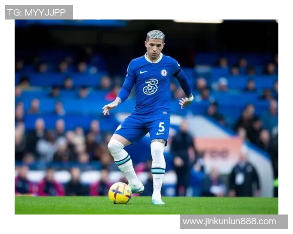 欧联杯精彩对决切尔西与本菲卡战成平局全场激情四溢