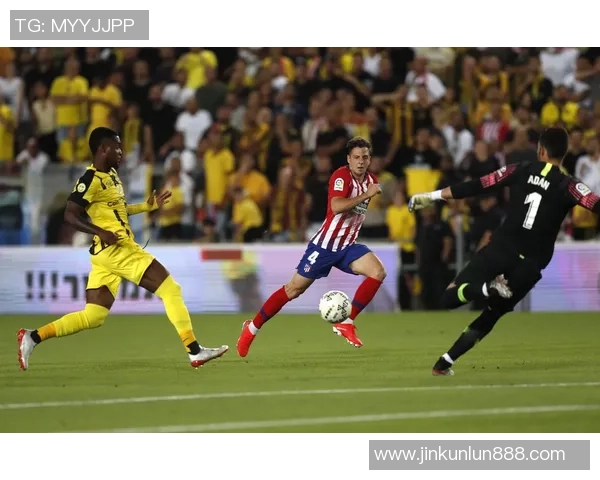 友谊赛精彩对决马竞与AC米兰战成平局补时进球引发全场狂欢