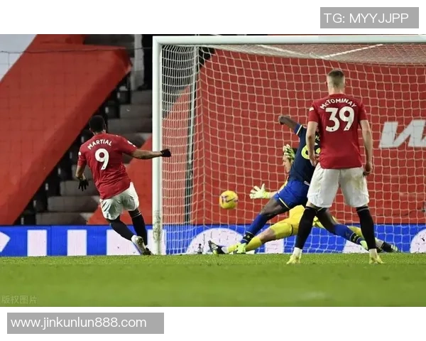 足总杯精彩对决巴萨3-0战胜拜仁乌龙球成比赛转折点解析