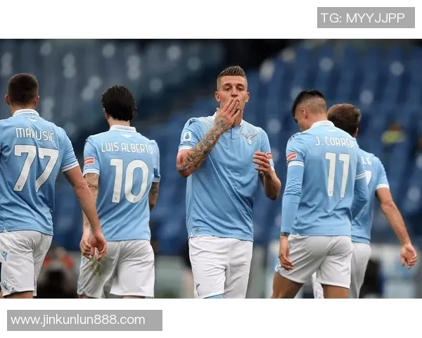 国王杯精彩对决国米与里昂战成平局乌龙球成比赛转折点