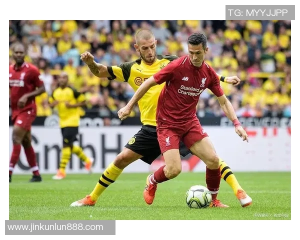 足总杯激战：多特蒙德与尤文图斯战成平局神扑瞬间成比赛焦点